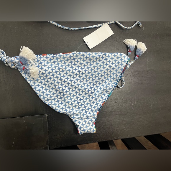 Red Carter Bikini Set Womens Medium NWT Ocean Print‎ Tasstles Full Coverage - Picture 7 of 7